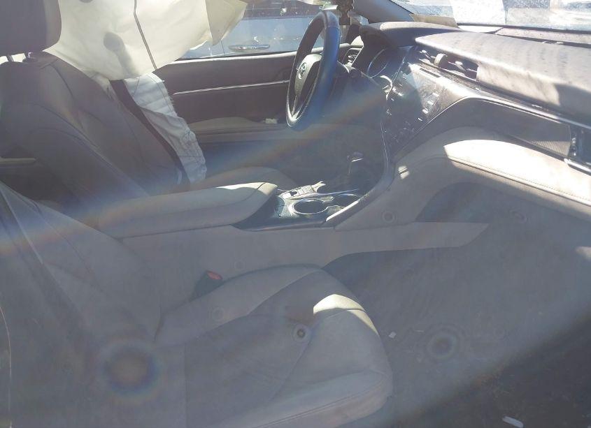 Photo 5 of 2020 Toyota Camry XSE (VIN 4T1K61AK4LU956216)