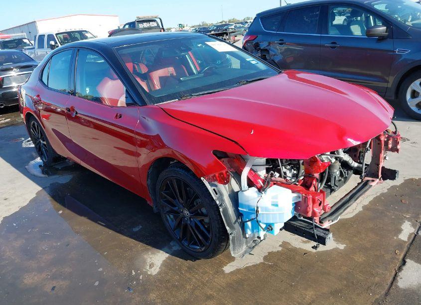 2021 Toyota Camry XSE (VIN 4T1K61AK4MU418200) main photo