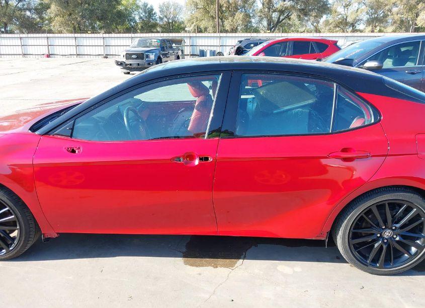 Photo 15 of 2021 Toyota Camry XSE (VIN 4T1K61AK4MU418200)