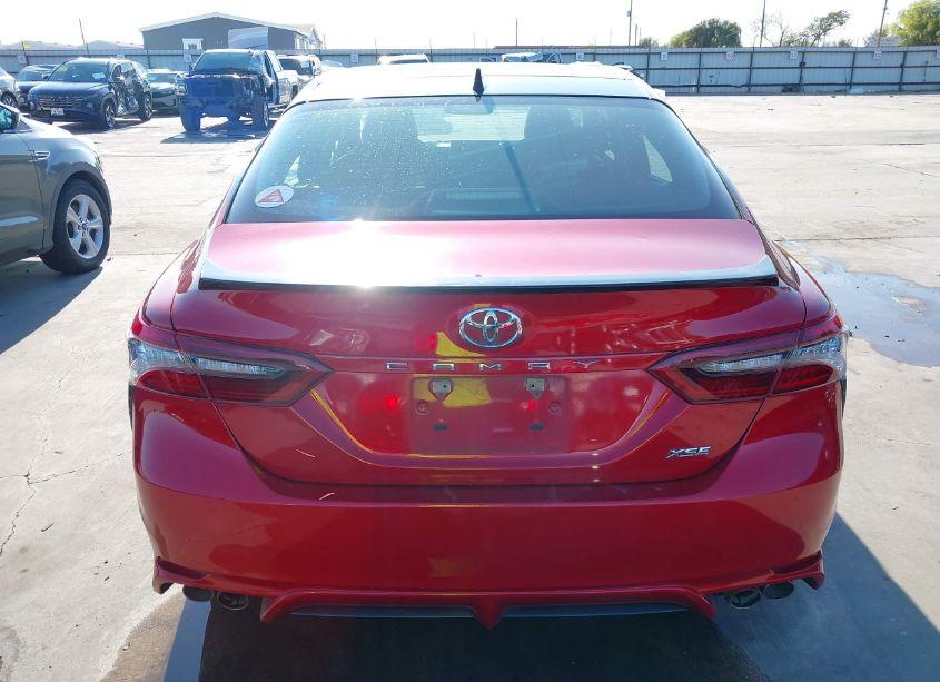 Photo 17 of 2021 Toyota Camry XSE (VIN 4T1K61AK4MU418200)