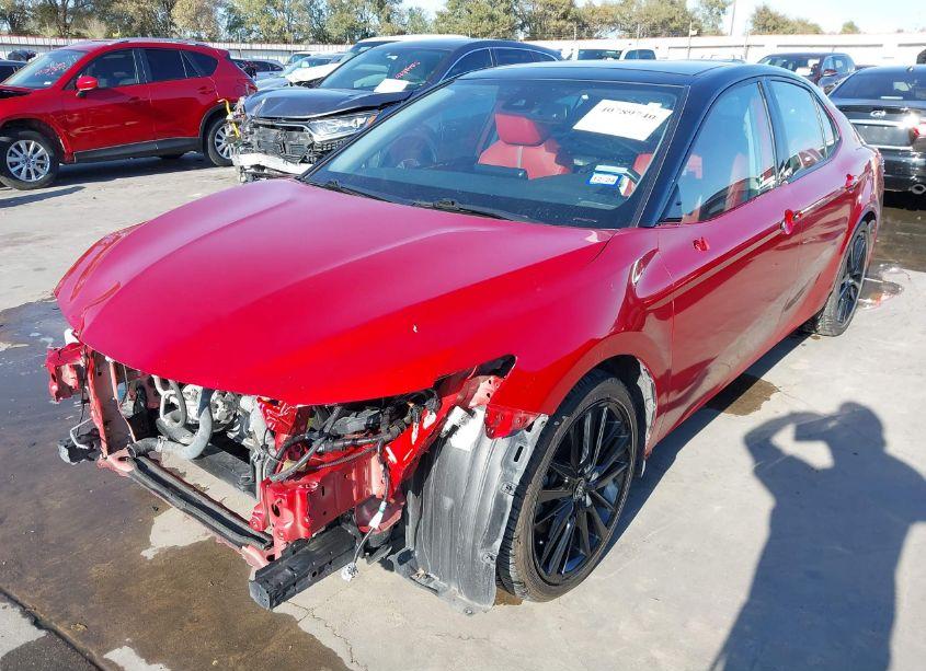 Photo 2 of 2021 Toyota Camry XSE (VIN 4T1K61AK4MU418200)