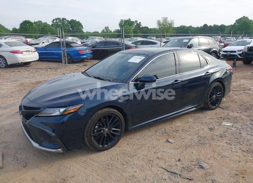 Photo 2 of 2021 Toyota Camry XSE (VIN 4T1K61AK4MU485430)