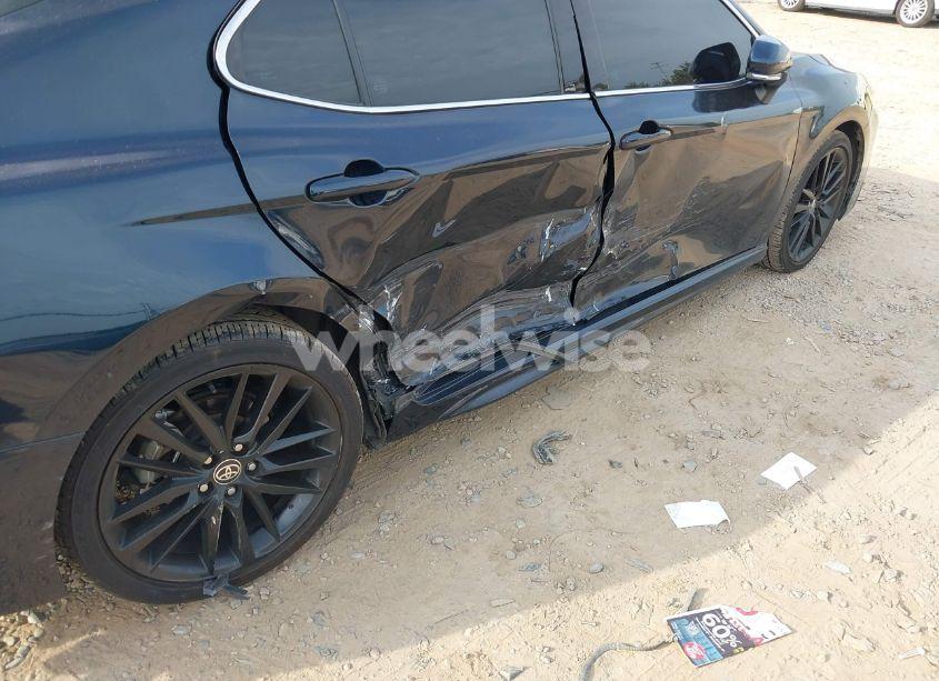 Photo 6 of 2021 Toyota Camry XSE (VIN 4T1K61AK4MU485430)