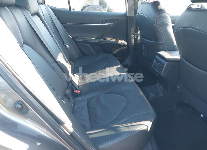 Photo 8 of 2021 Toyota Camry XSE (VIN 4T1K61AK4MU548901)