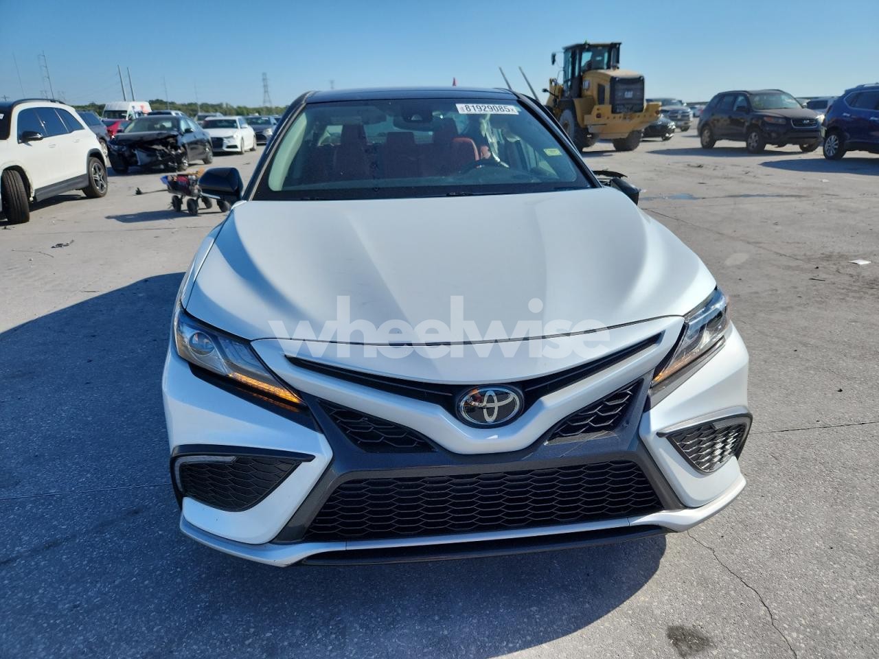 Photo 5 of 2022 TOYOTA CAMRY XSE (VIN 4T1K61AK4NU022611)