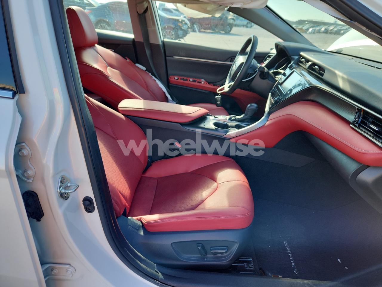 Photo 7 of 2022 TOYOTA CAMRY XSE (VIN 4T1K61AK4NU022611)