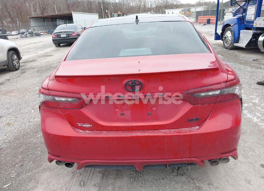 Photo 16 of 2022 Toyota Camry XSE (VIN 4T1K61AK4NU066589)