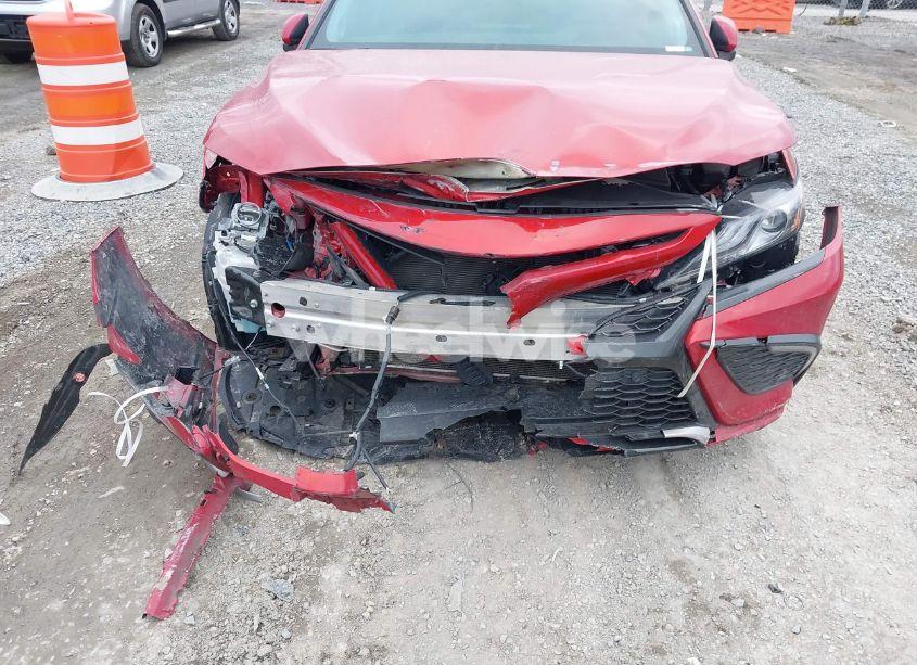 Photo 6 of 2022 Toyota Camry XSE (VIN 4T1K61AK4NU066589)