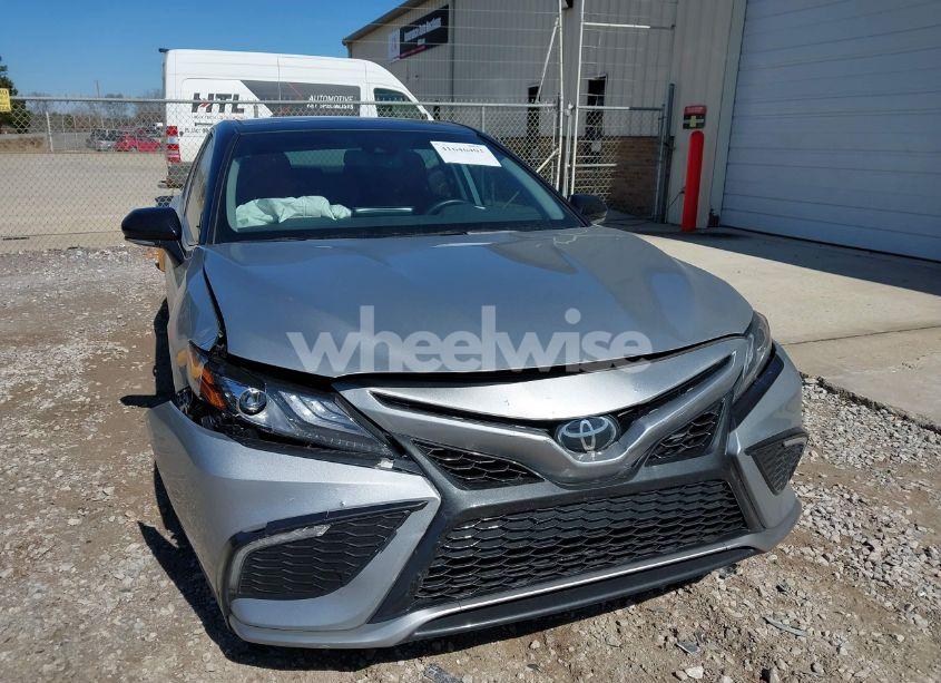 Photo 6 of 2023 Toyota Camry XSE (VIN 4T1K61AK4PU096632)