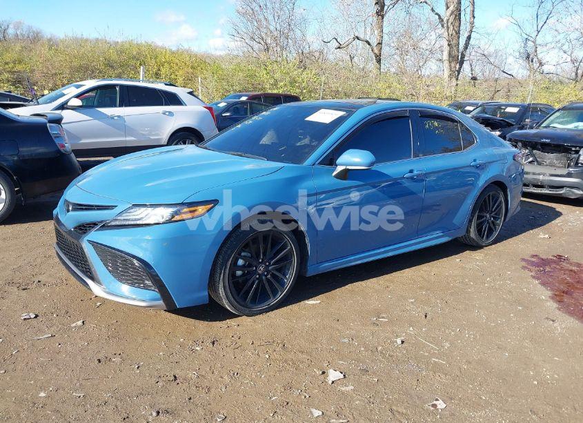 Photo 2 of 2023 Toyota Camry XSE (VIN 4T1K61AK4PU118578)