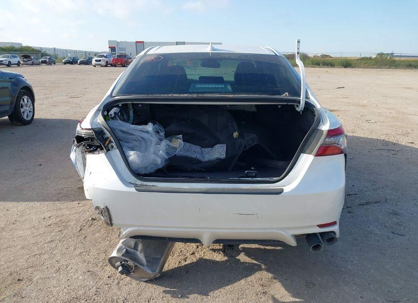 Photo 16 of 2023 Toyota Camry XSE (VIN 4T1K61AK4PU739321)