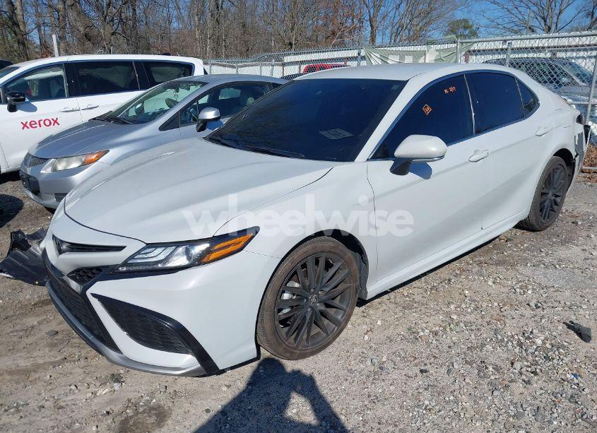 Photo 2 of 2024 Toyota Camry XSE (VIN 4T1K61AK4RU218375)