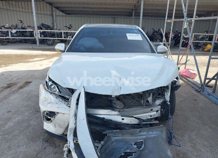 Photo 11 of 2020 Toyota Camry XSE (VIN 4T1K61AK5LU381981)