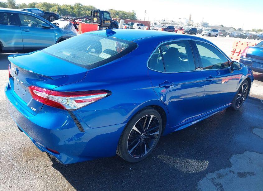 Photo 4 of 2020 Toyota Camry XSE (VIN 4T1K61AK5LU393418)