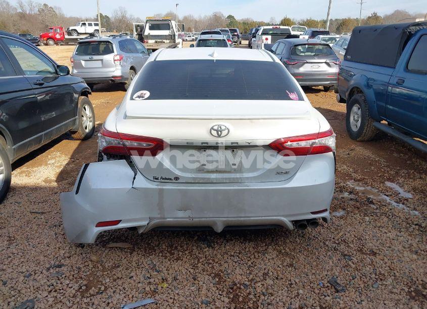 Photo 16 of 2020 Toyota Camry XSE (VIN 4T1K61AK5LU928361)