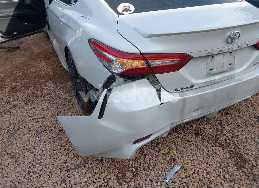 Photo 6 of 2020 Toyota Camry XSE (VIN 4T1K61AK5LU928361)