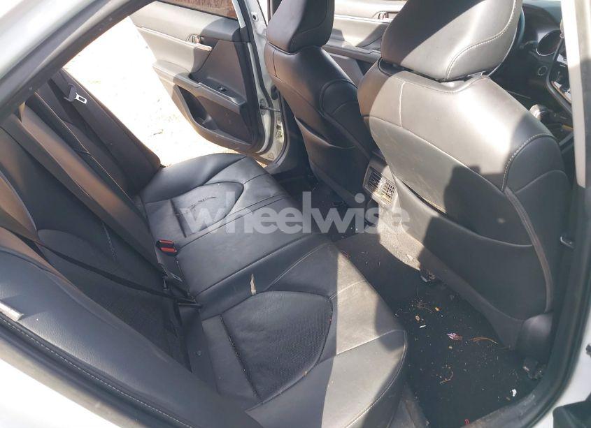 Photo 8 of 2020 Toyota Camry XSE (VIN 4T1K61AK5LU928361)