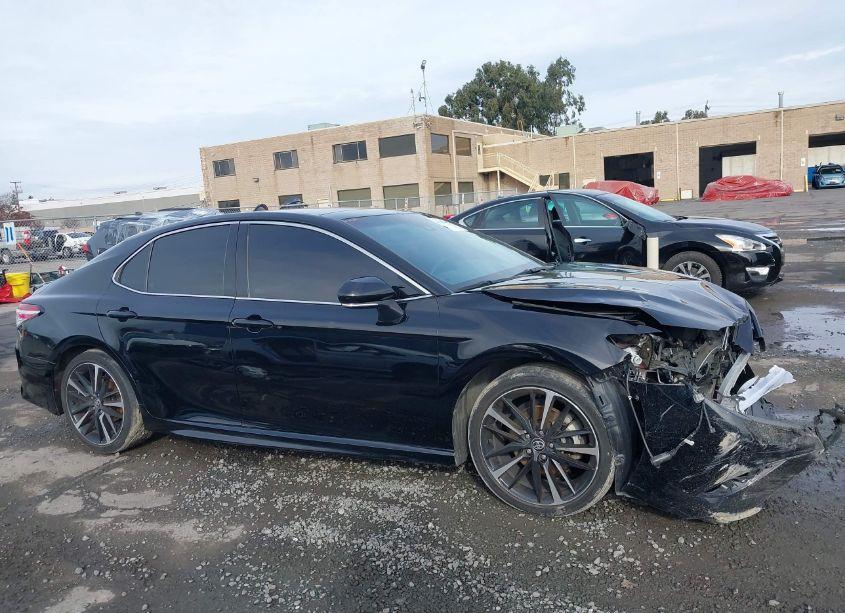 Photo 13 of 2020 Toyota Camry XSE (VIN 4T1K61AK5LU997406)