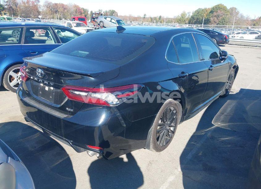 Photo 4 of 2021 Toyota Camry XSE (VIN 4T1K61AK5MU442991)