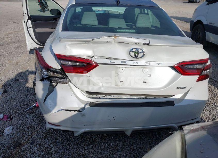 Photo 6 of 2022 Toyota Camry XSE (VIN 4T1K61AK5NU070912)