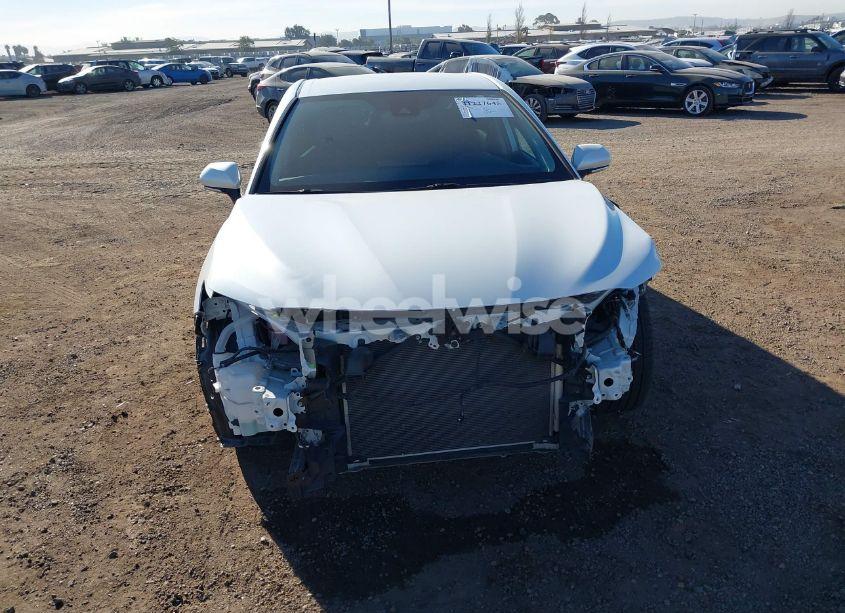 Photo 13 of 2022 Toyota Camry XSE (VIN 4T1K61AK5NU621534)