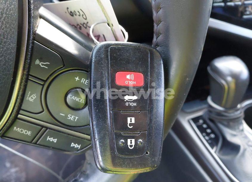 Photo 11 of 2022 Toyota Camry XSE (VIN 4T1K61AK5NU718183)