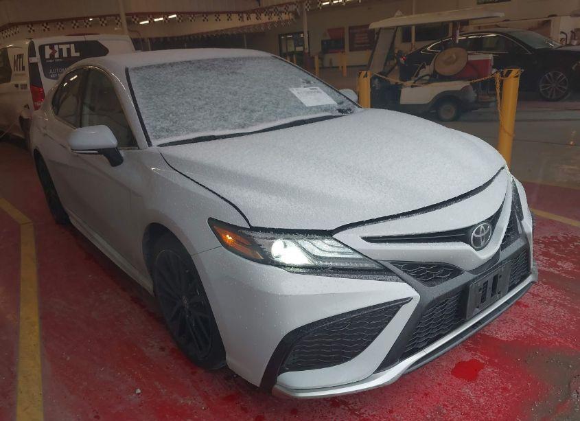 2023 Toyota Camry XSE (VIN 4T1K61AK5PU148415) main photo