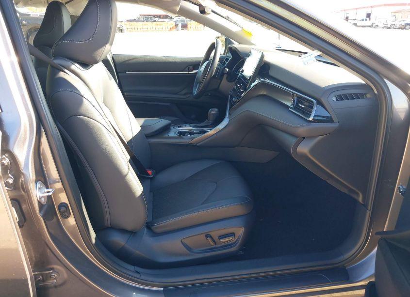 Photo 5 of 2023 Toyota Camry XSE (VIN 4T1K61AK5PU148706)