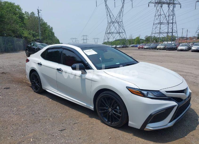 2023 Toyota Camry XSE (VIN 4T1K61AK5PU177042) main photo