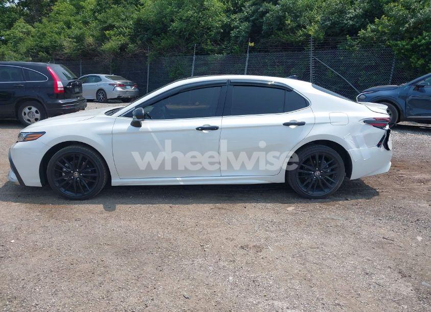 Photo 15 of 2023 Toyota Camry XSE (VIN 4T1K61AK5PU177042)