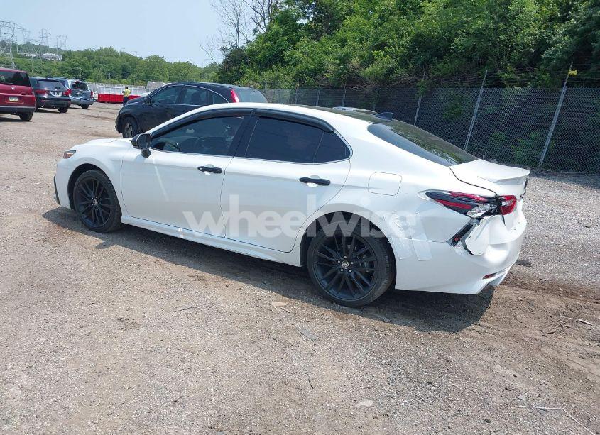 Photo 3 of 2023 Toyota Camry XSE (VIN 4T1K61AK5PU177042)