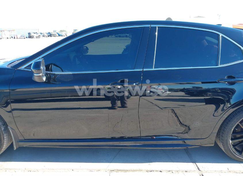 Photo 15 of 2024 Toyota Camry XSE (VIN 4T1K61AK5RU248758)