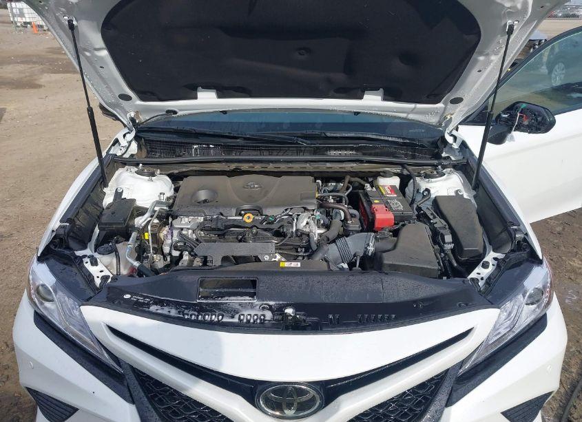 Photo 10 of 2020 Toyota Camry XSE (VIN 4T1K61AK6LU307100)