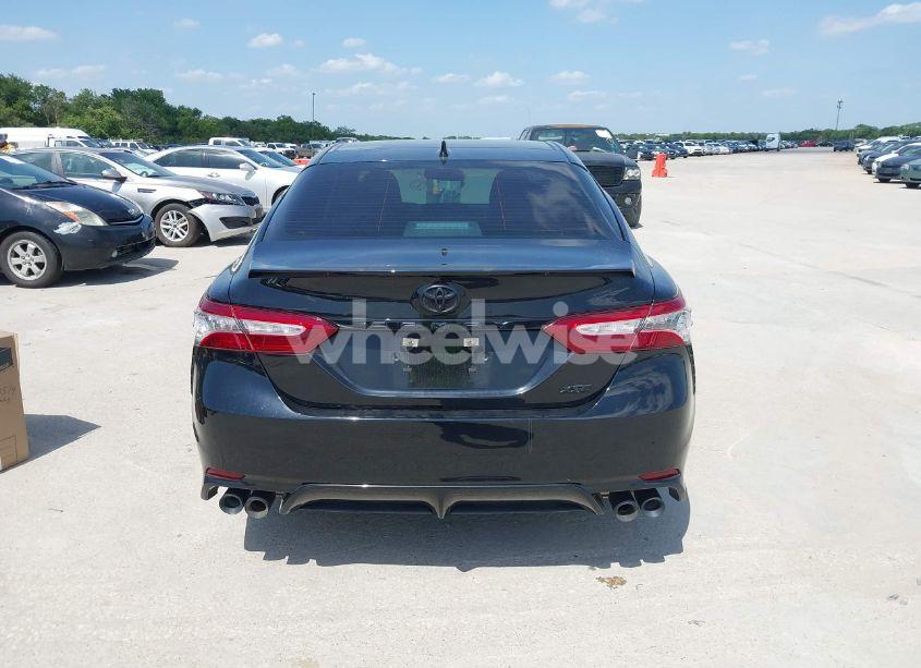 Photo 16 of 2020 Toyota Camry XSE (VIN 4T1K61AK6LU920981)