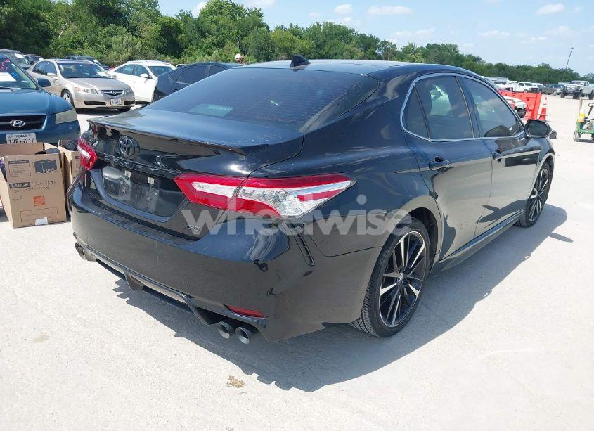 Photo 4 of 2020 Toyota Camry XSE (VIN 4T1K61AK6LU920981)