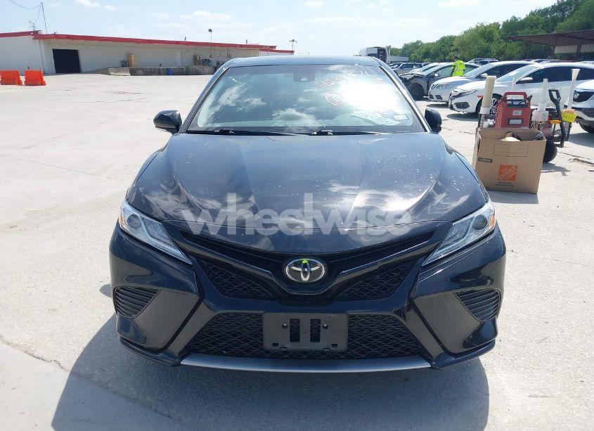 Photo 6 of 2020 Toyota Camry XSE (VIN 4T1K61AK6LU920981)