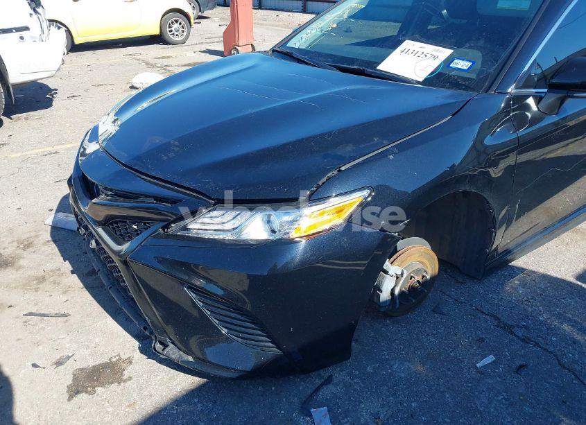 Photo 6 of 2020 Toyota Camry XSE (VIN 4T1K61AK6LU958890)