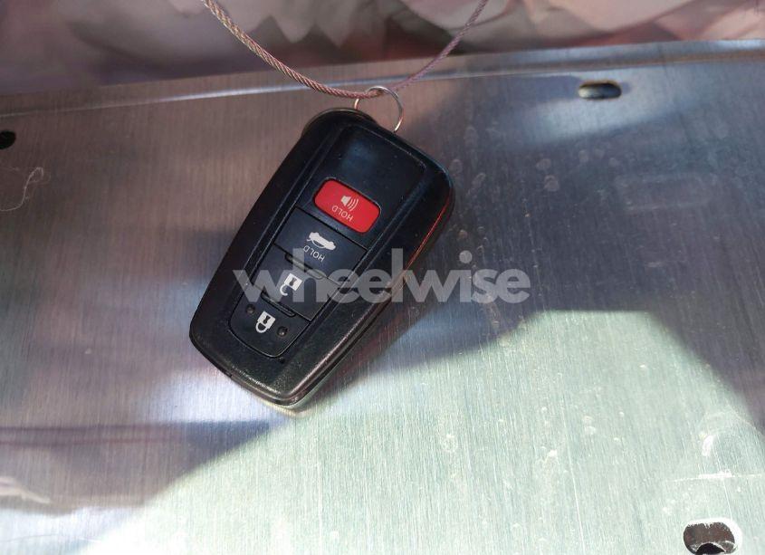 Photo 11 of 2021 Toyota Camry XSE (VIN 4T1K61AK6MU406159)