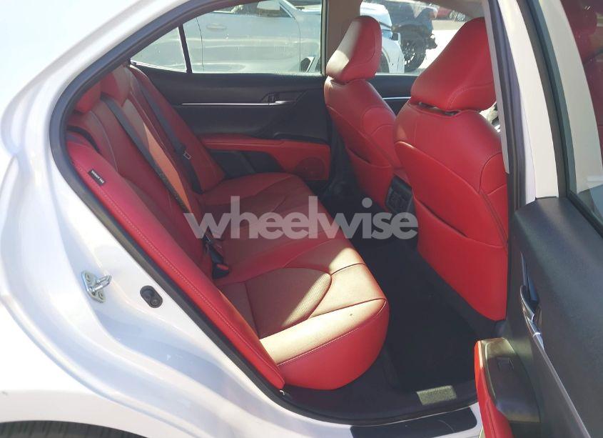 Photo 8 of 2021 Toyota Camry XSE (VIN 4T1K61AK6MU406159)