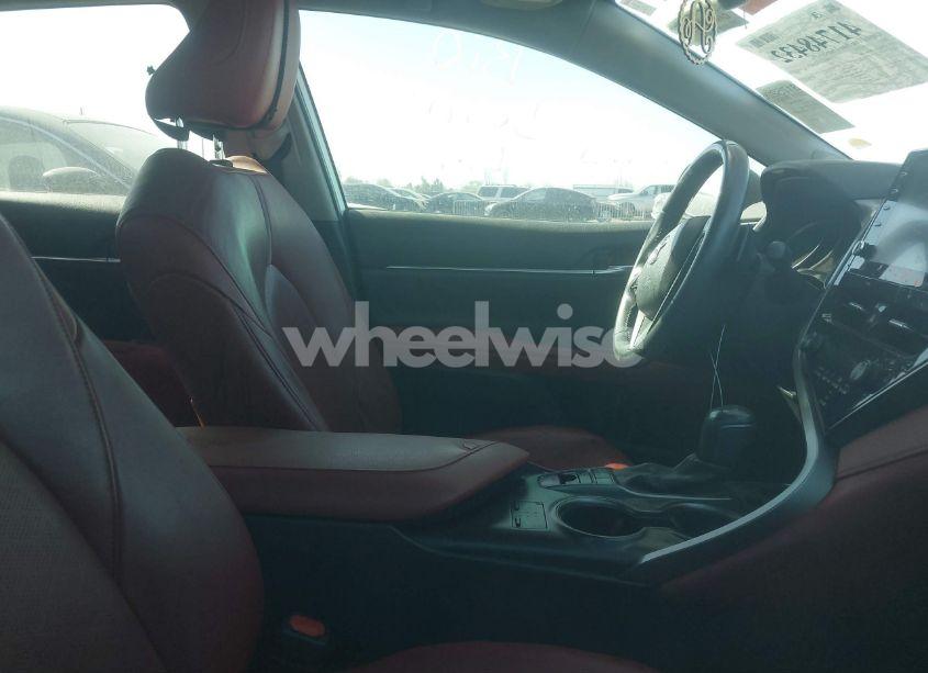 Photo 5 of 2021 Toyota Camry XSE (VIN 4T1K61AK6MU442806)