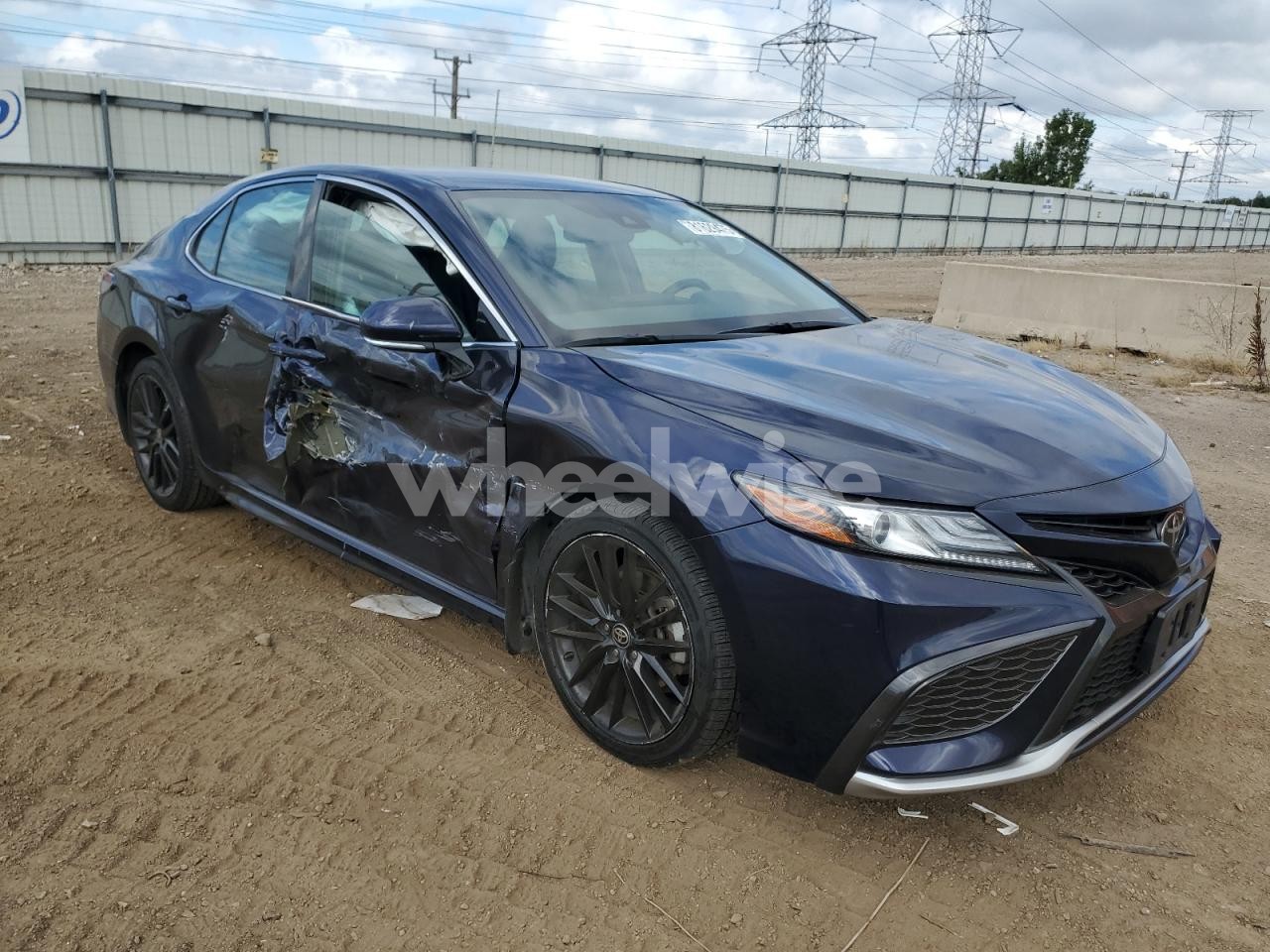 Photo 4 of 2021 TOYOTA CAMRY XSE (VIN 4T1K61AK6MU616938)