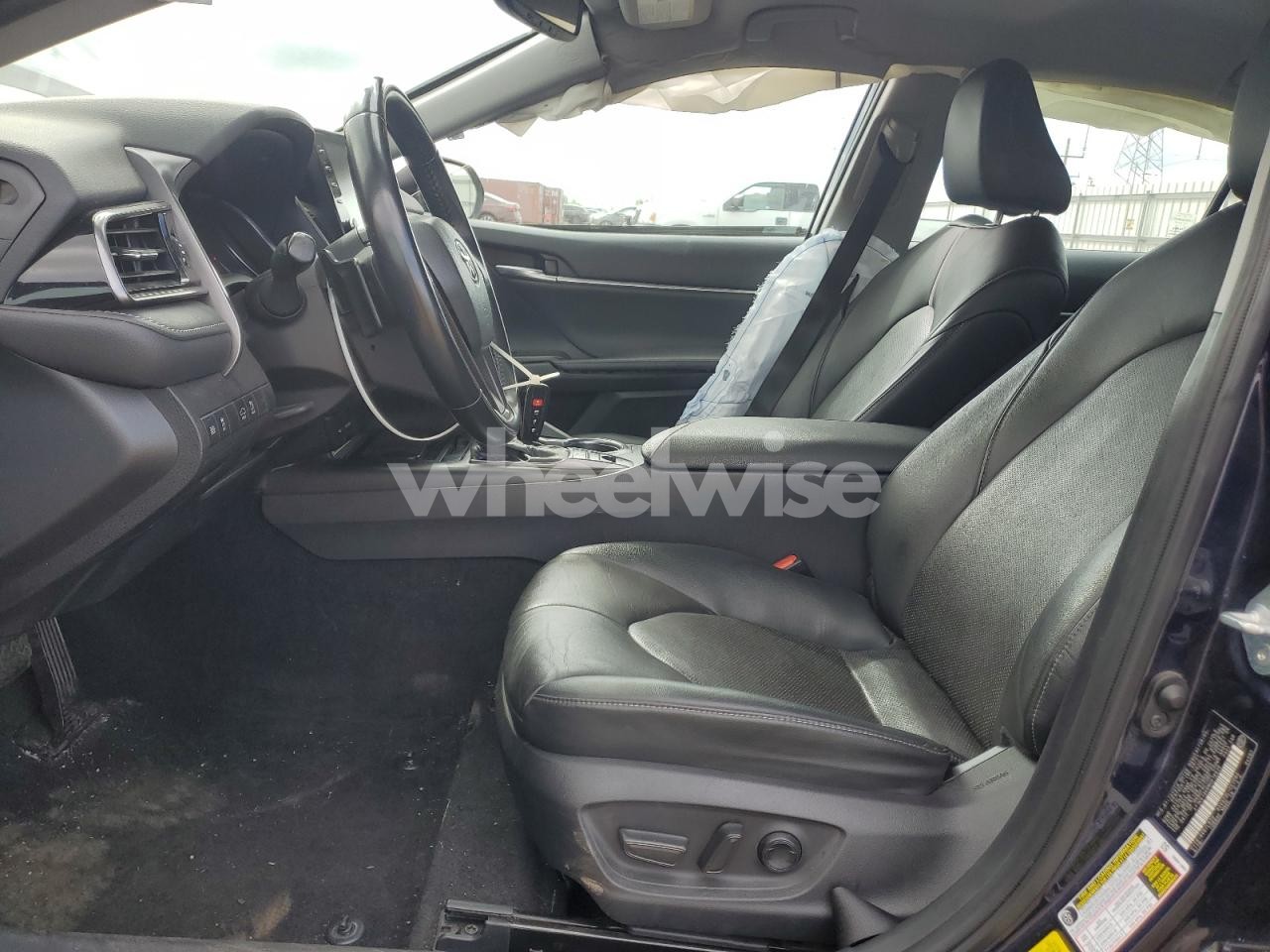 Photo 7 of 2021 TOYOTA CAMRY XSE (VIN 4T1K61AK6MU616938)