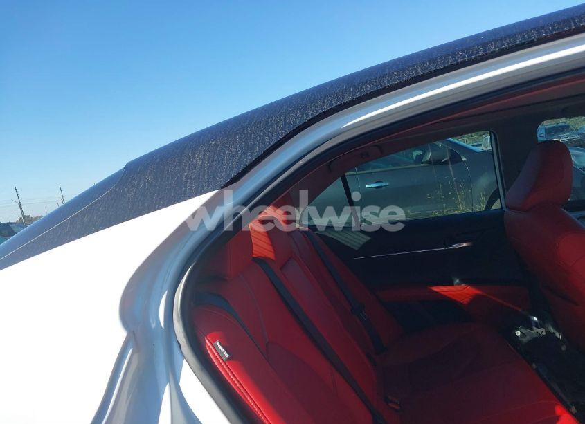 Photo 8 of 2022 Toyota Camry XSE (VIN 4T1K61AK6NU011836)