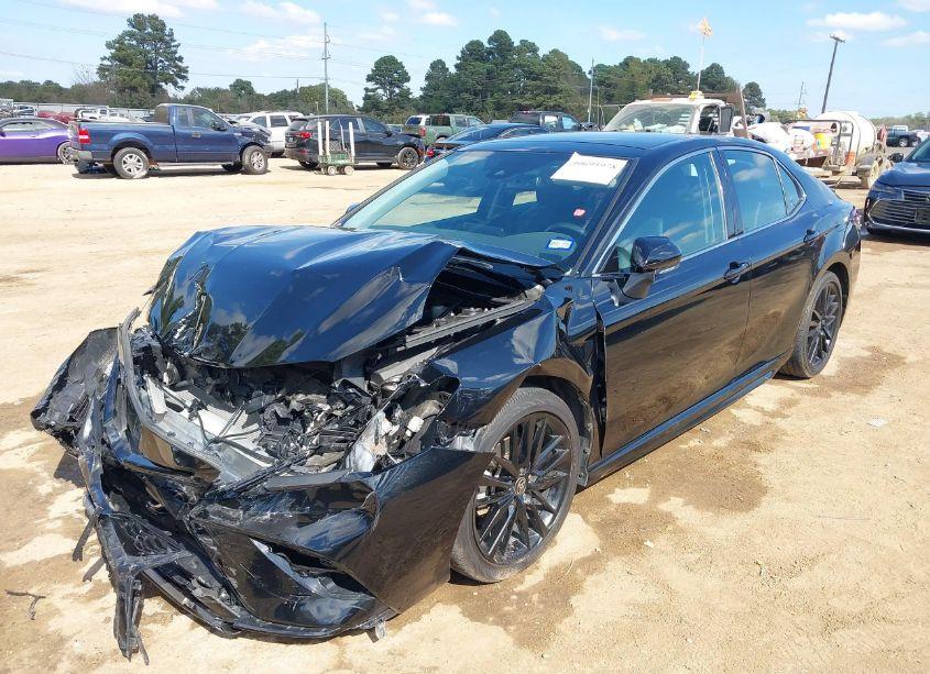 Photo 2 of 2023 Toyota Camry XSE (VIN 4T1K61AK6PU082599)