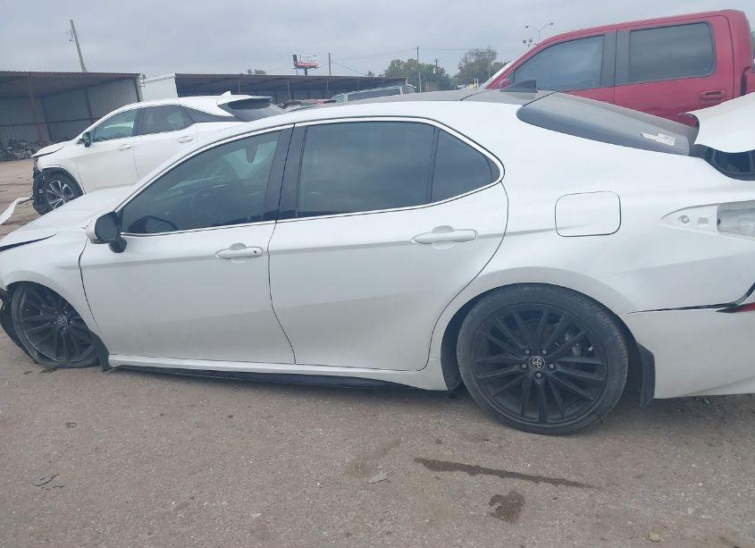 Photo 14 of 2023 Toyota Camry XSE (VIN 4T1K61AK6PU729972)