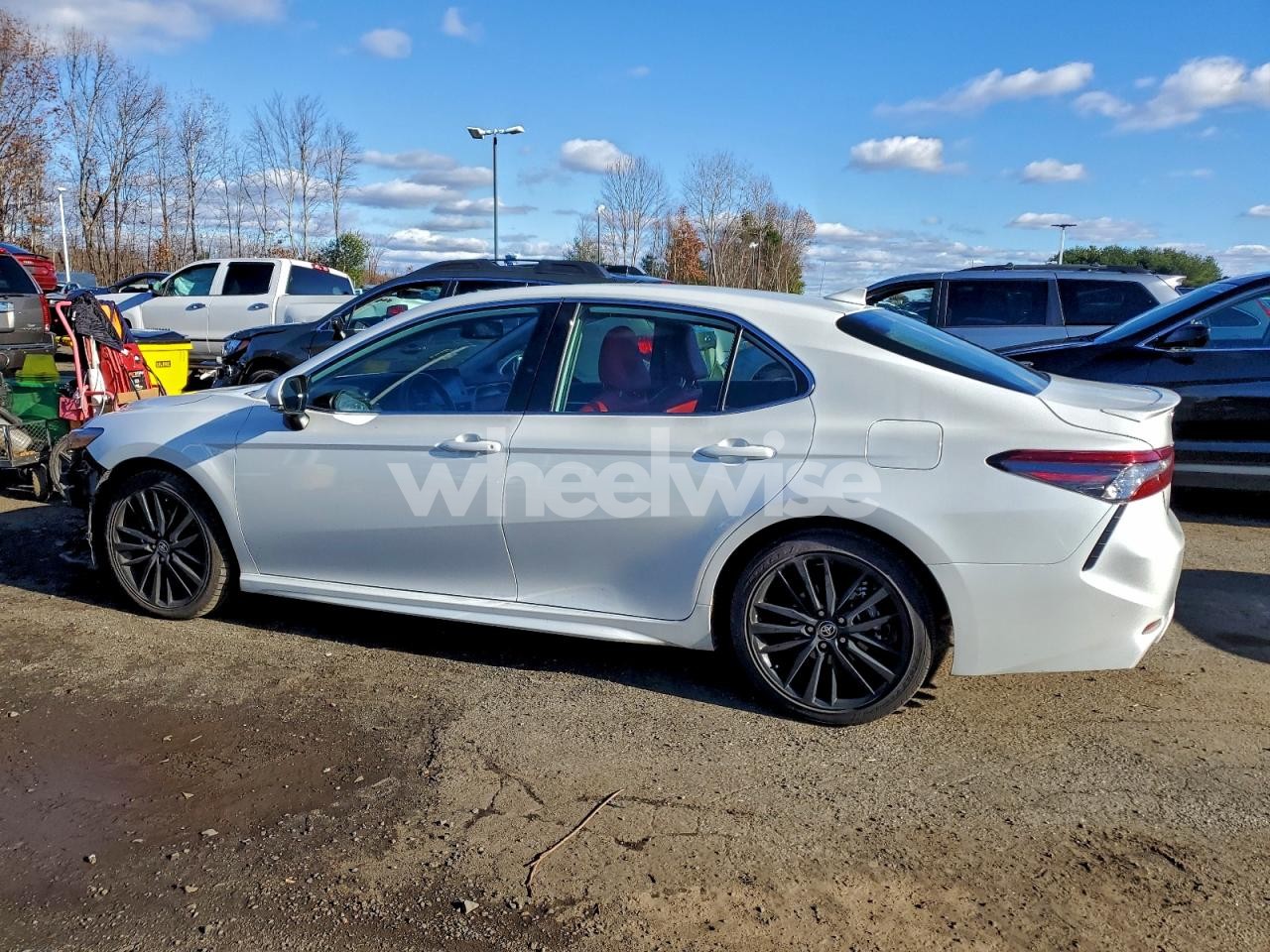 Photo 2 of 2024 TOYOTA CAMRY XSE (VIN 4T1K61AK6RU246761)