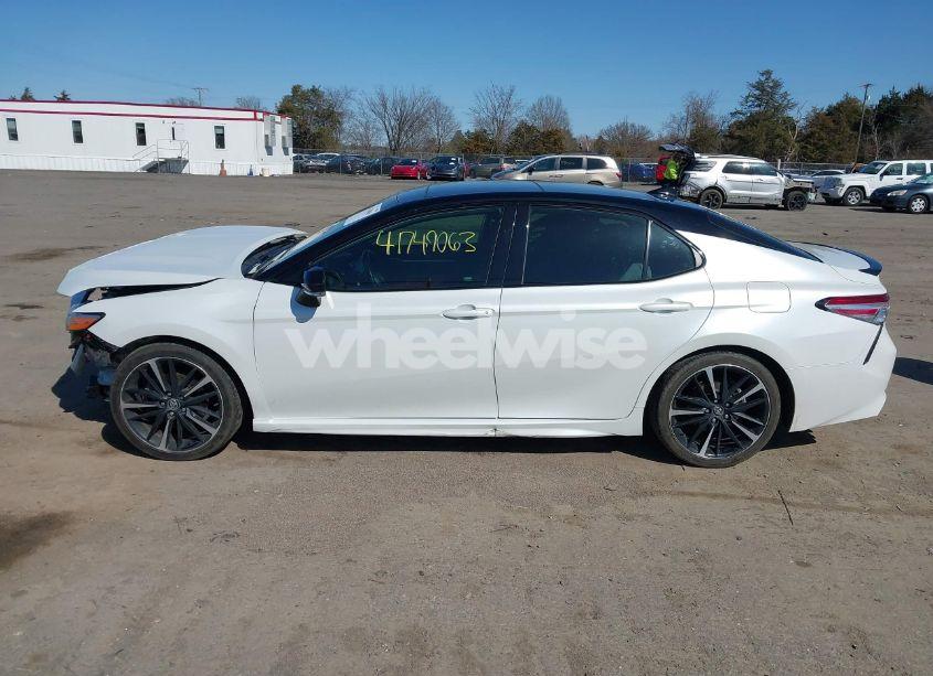 Photo 15 of 2020 Toyota Camry XSE (VIN 4T1K61AK7LU315139)