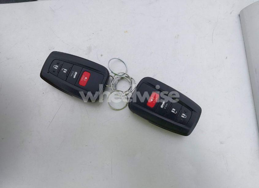 Photo 11 of 2020 Toyota Camry XSE (VIN 4T1K61AK7LU319739)