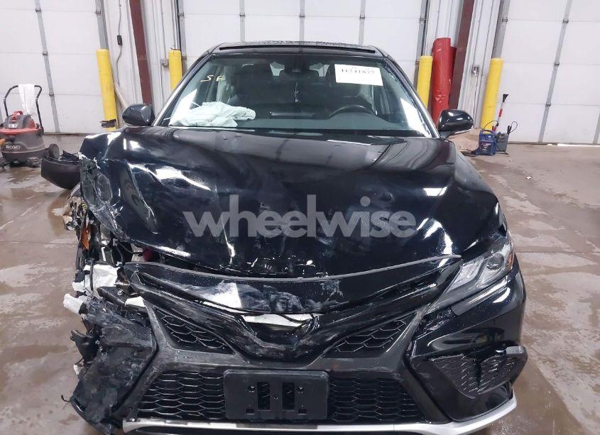 Photo 12 of 2021 Toyota Camry XSE (VIN 4T1K61AK7MU463115)