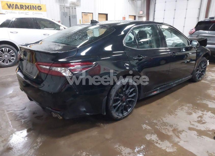 Photo 4 of 2021 Toyota Camry XSE (VIN 4T1K61AK7MU463115)